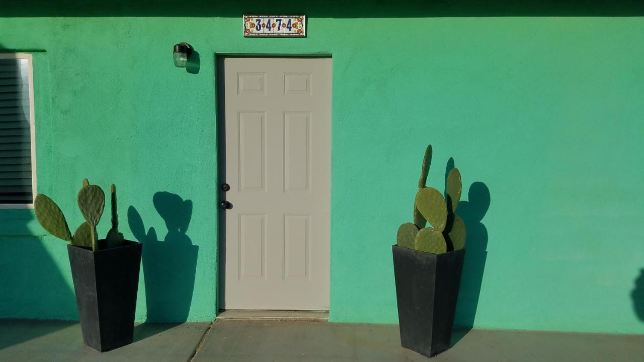 Smitty'S Hideaway Hotel Twentynine Palms Exterior foto